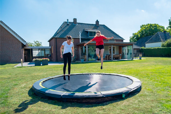 Trampoline om in te graven