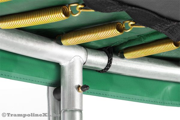 Sterk stalen buizenframe.