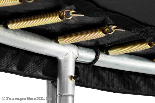 Sterk stalen buizenframe.