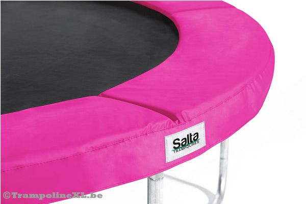 Voorzien van 29 cm brede beschermrand.