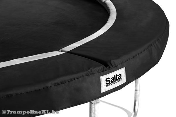 Voorzien van 29 cm brede beschermrand.