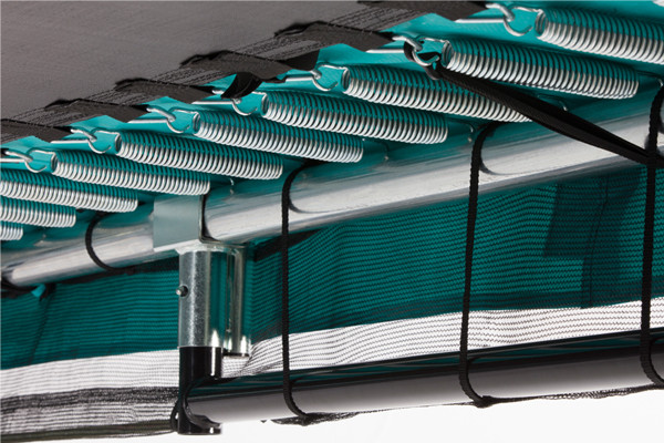 Stalen buizenframe en 44 veren.